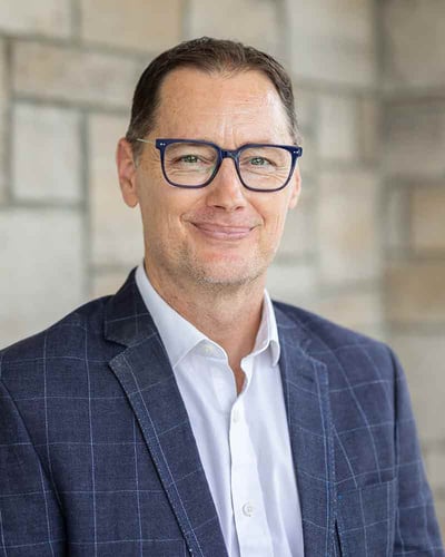 2025_MKTG_HEADSHOT_Wesley-Furlong_v01