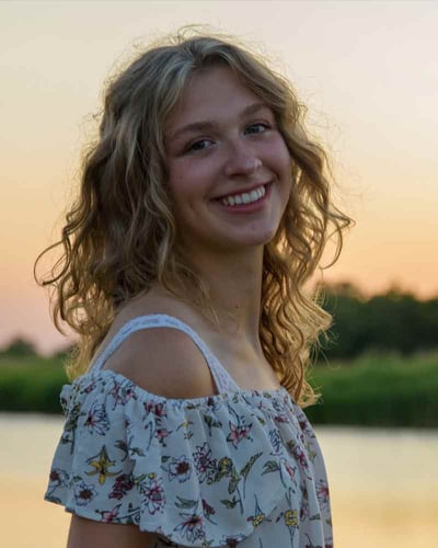 Tessa Nantze headshot