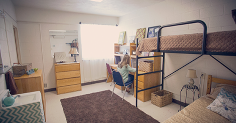 College Packing List: Dorm Room Essentials